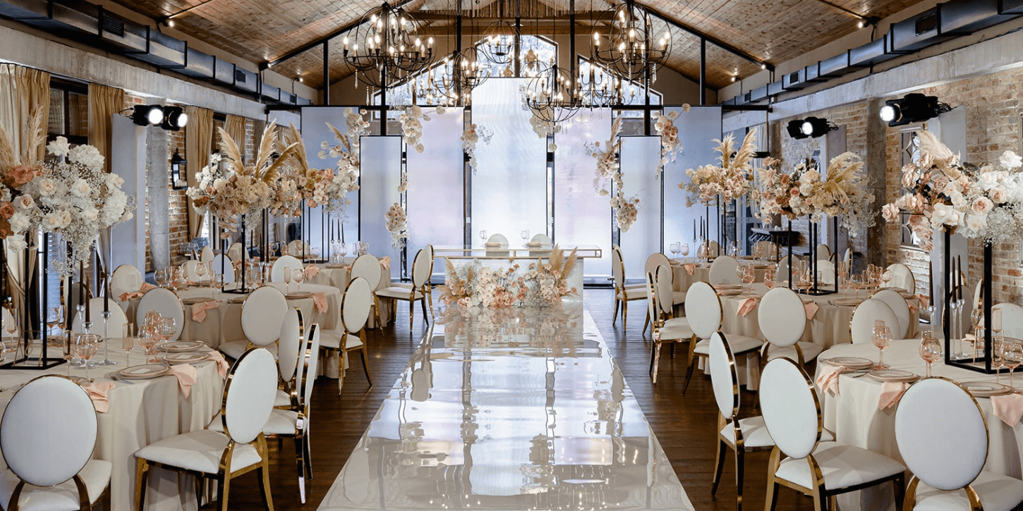  Berghoff Restaurant  : Your Perfect Wedding Celebration